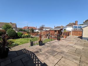 Photo 19- click for photo gallery